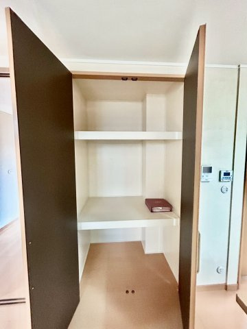 彩都あさぎ6丁目戸建の収納