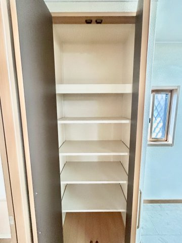 彩都あさぎ6丁目戸建の収納