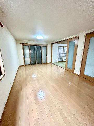 彩都あさぎ6丁目戸建の内装