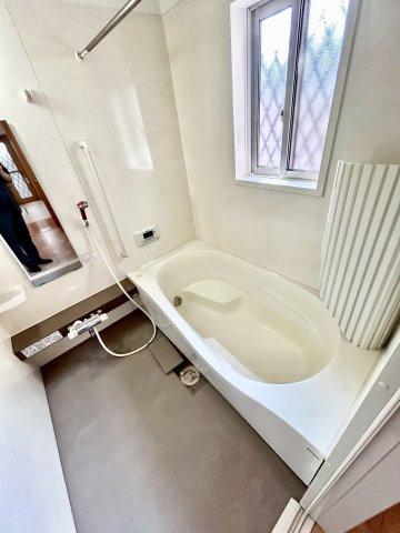 彩都あさぎ6丁目戸建の浴室