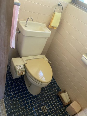 西条市国安1362-5のトイレ