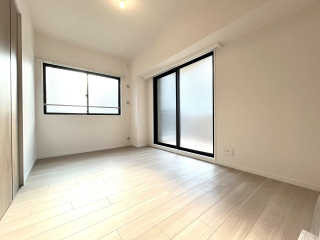 ディアステージ四条葛野大路の洋室