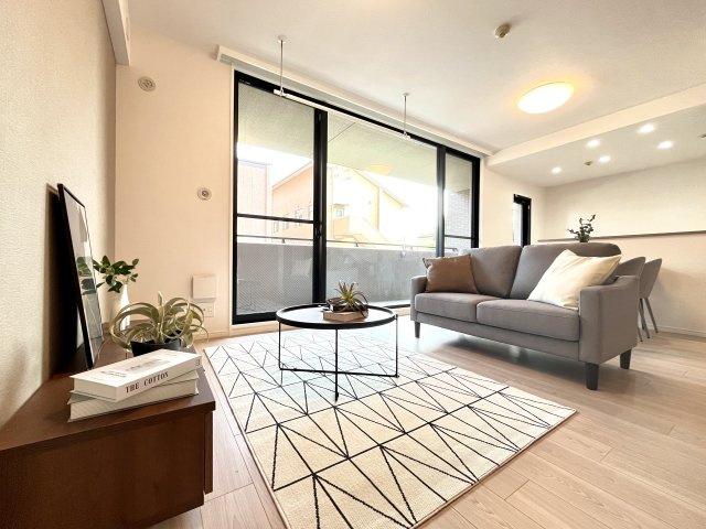 ディアステージ四条葛野大路の居間・リビング