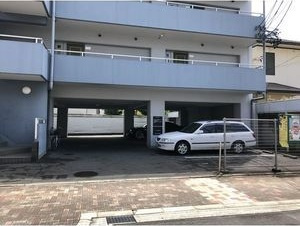 05_アーバン佐々木36の駐車場
