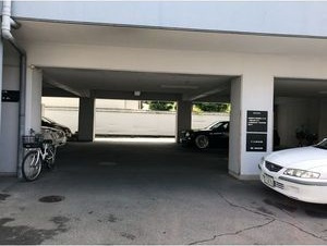 05_アーバン佐々木36の駐車場
