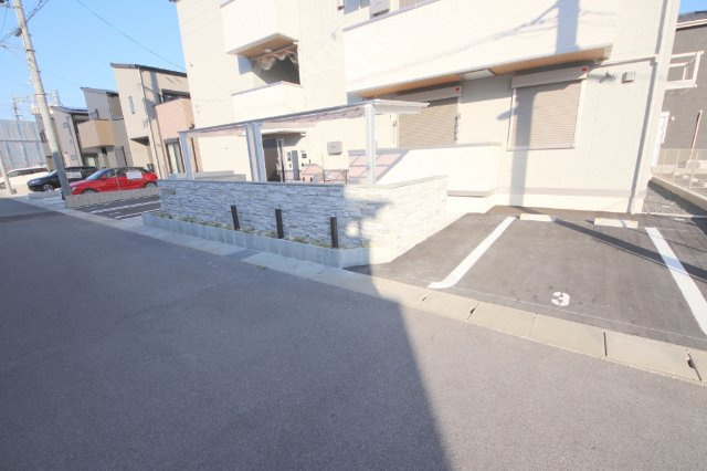 D-ROOMホクレアの駐車場