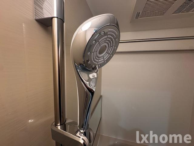 ウェルスクエア茨木駅前の内装|おしゃれな内装です