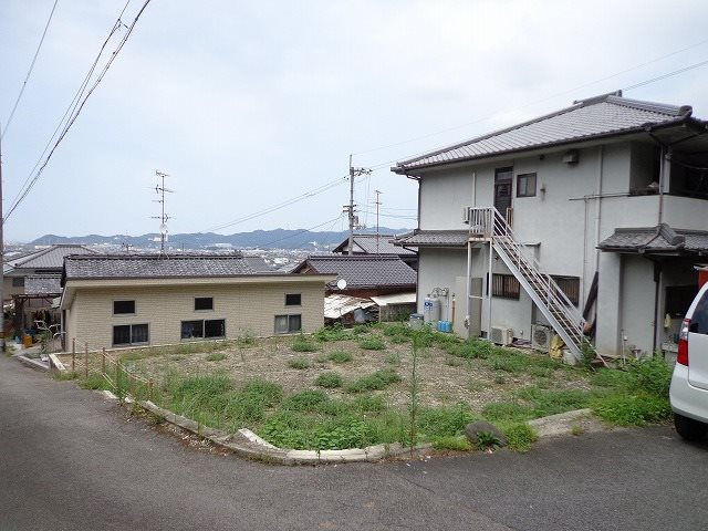 山根町売土地の外観