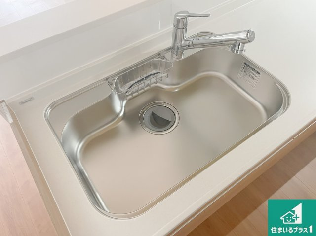 尼崎市西難波町　第15期　新築一戸建ての設備|広々としたシンクで食器洗いも楽々！