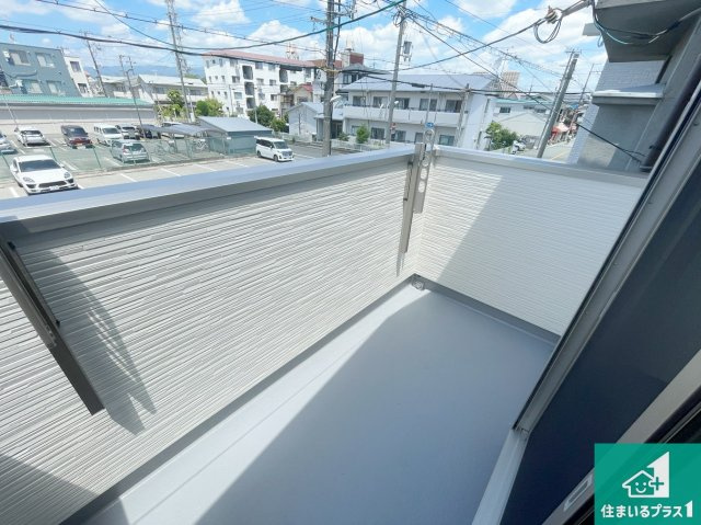 尼崎市西難波町　第15期　新築一戸建てのバルコニー|日当たりのよいバルコニー！お部屋が開放的に！