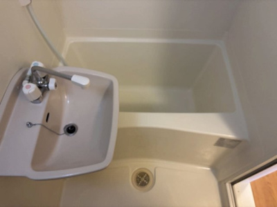 【浴室】 | レオパレス常盤台 | きれいなお風呂です