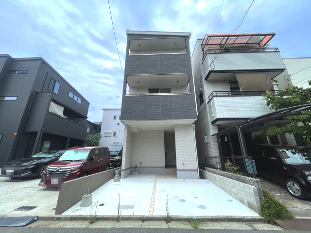 佐伯区海老園4丁目　№35830の外観|3階建て
駐車1台可