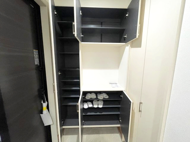 佐伯区海老園4丁目　№35830の収納|シューズボックス