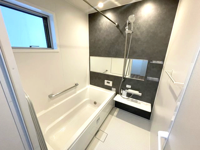 佐伯区海老園4丁目　№35830の浴室|1日の疲れを癒してくれる
バスルーム