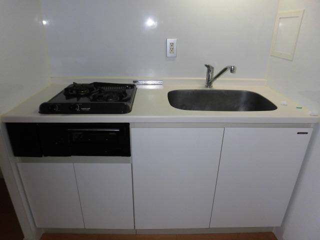 大阪市中央区本町橋の賃貸マンションのキッチン