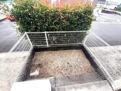 【庭】 | セントポーンズＢ