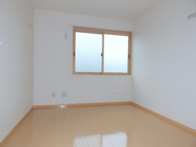 【洋室】 | リビングタウン朝田 B棟