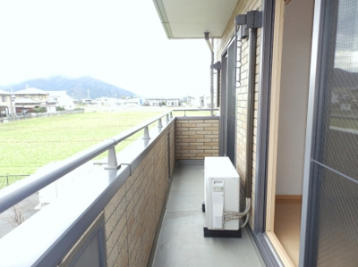 【バルコニー】 | リビングタウン朝田 B棟