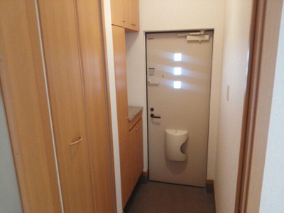 【玄関】 | アヴニール　Ⅰ | ゆったりとした玄関です