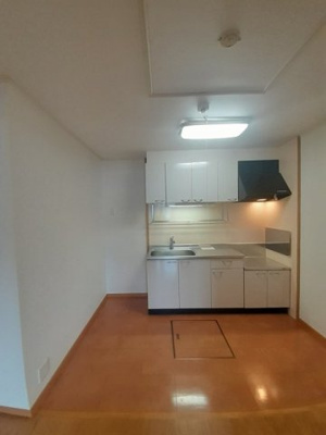 【キッチン】 | エリタージュ | きれいなキッチンです