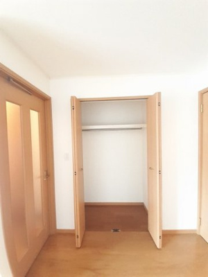 【収納】 | エリタージュ | たっぷりとした収納スペースです