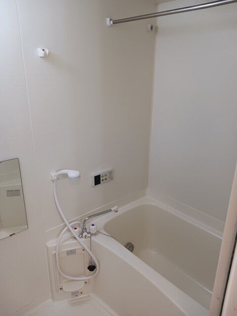 プラムフィールドDの浴室