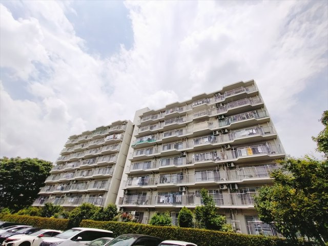 【外観】 | 志木ニュータウン南の森弐番街8号棟　(丸井志木店) | 志木第4小学校まで徒歩6分の安心通学距離