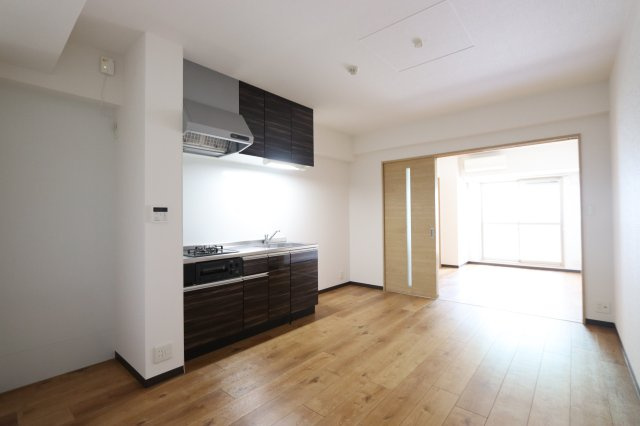 ラ・メゾン輝の居間・リビング