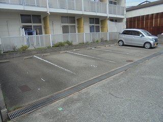 レオパレス毘沙門のその他