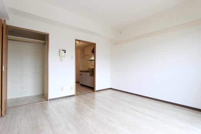 フレアの居間・リビング