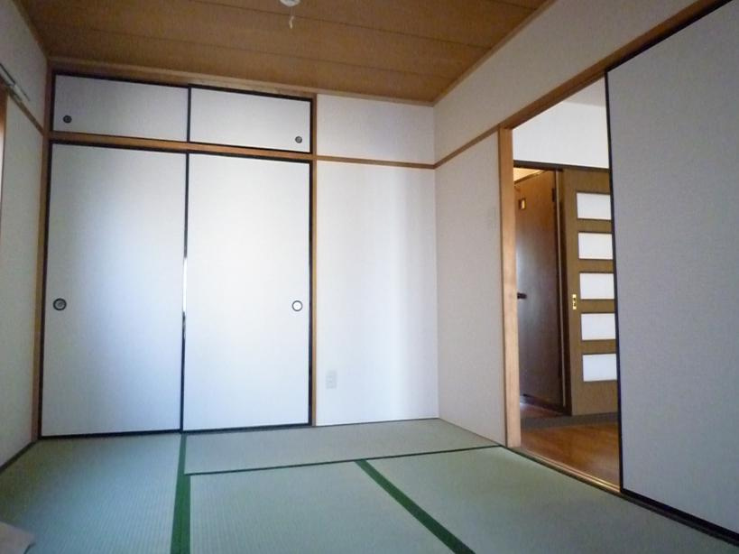 ソレアードⅠの和室