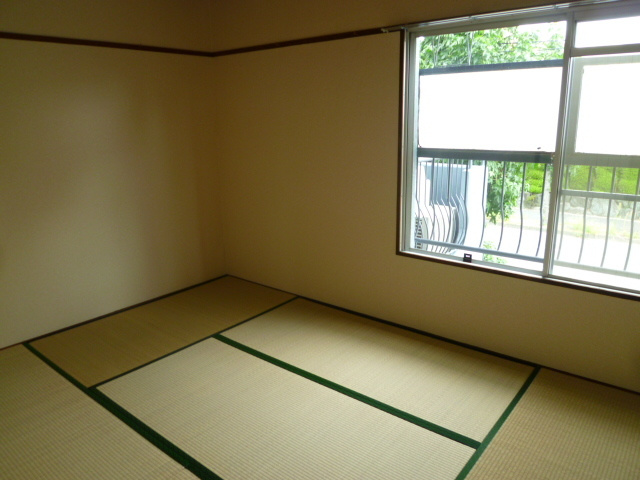 コーポやすり苑の和室