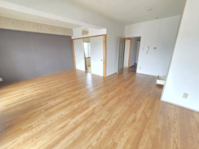 【洋室】 | プリムローズ岸和田