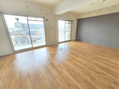 【居間・リビング】 | プリムローズ岸和田