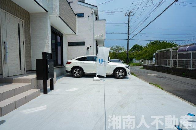 藤沢市鵠沼藤が谷４丁目１９－１４ー２新築戸建の駐車場|駐車場があります