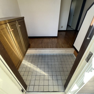【玄関】 | 殿町N様邸貸家