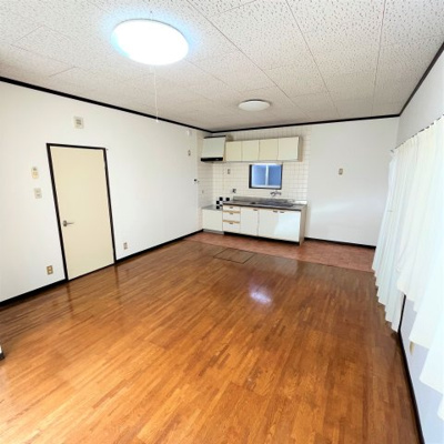 【居間・リビング】 | 殿町N様邸貸家