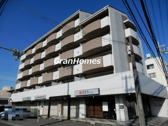 ロイヤルコーポ加古川の外観