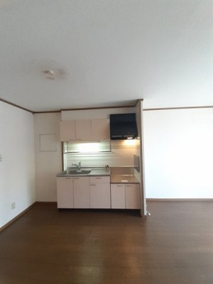 【キッチン】 | ドミールユキ | コンパクトなキッチンで掃除もラクラク