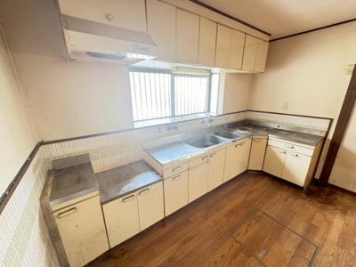 【キッチン】 | 吹田市泉町5丁目貸家