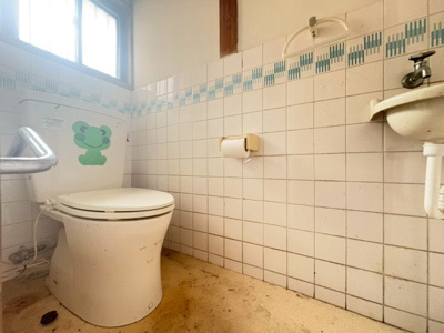 【トイレ】 | 吹田市泉町5丁目貸家