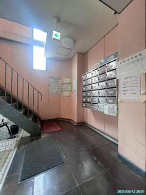 【エントランス】 | エスコート