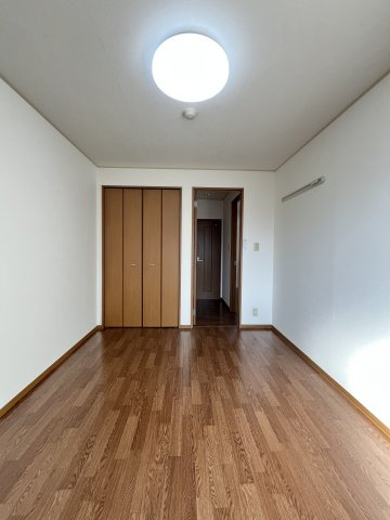 ガーデンスクエア　D棟の洋室