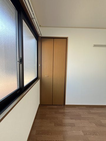 ガーデンスクエア　D棟の洋室