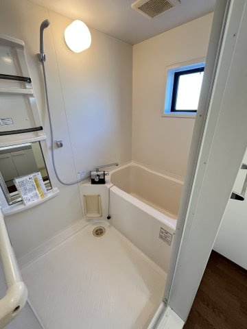 ガーデンスクエア　D棟の浴室