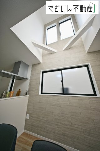 【居間・リビング】 | LIGARE 久喜市本町10期　新築住宅 | ≪1号棟≫
現地(2025年10月撮影)