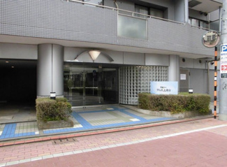 【エントランス】