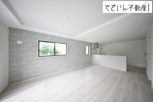 【居間・リビング】 | LIGARE 久喜市本町10期　新築住宅 | ≪2号棟≫
現地(2025年10月撮影)