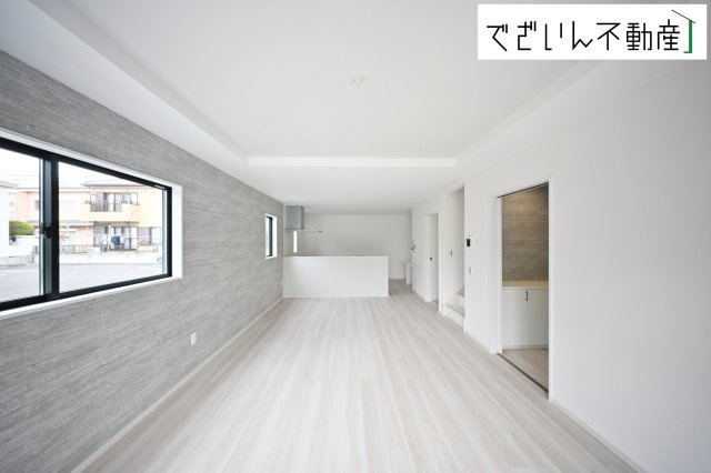 【居間・リビング】 | LIGARE 久喜市本町10期　新築住宅 | ≪2号棟≫
現地(2025年10月撮影)