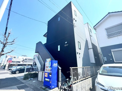 【外観】 | エルフパパ庄内緑地 | 外観は落ち着いています